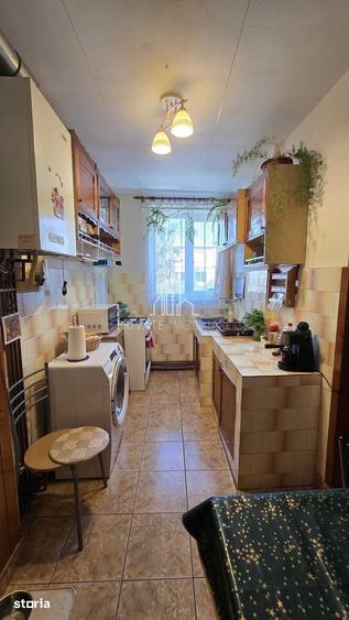 Apartament 2 Camere Et.3/4 Decomandat, Vanzare, Aleea Carpati - 2