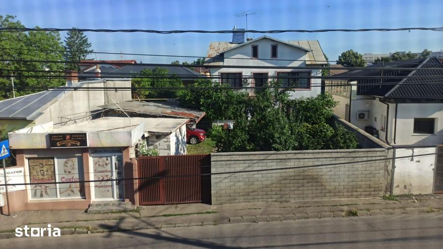 Casă cu Teren 567 Mp în Pictor Rosenthal