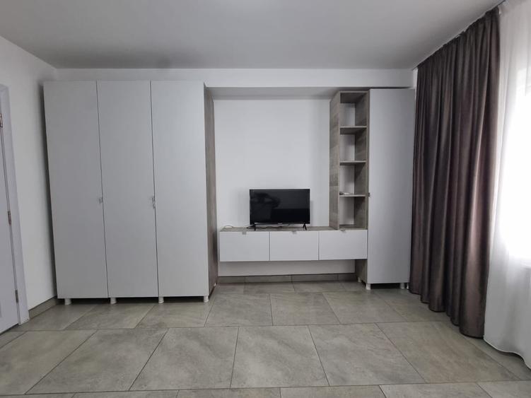 Garsonieră semidecomandată în Berceni