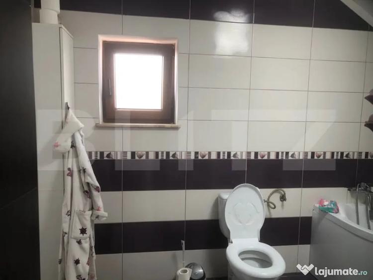 Casă cu 4 camere cu Teren 9 Mp în Păulești