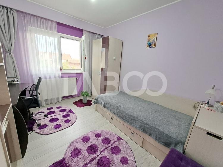 Apartament cu 2 camere decomandat, mobilat în Central