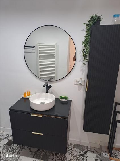 Apartament cu 2 camere semidecomandat în Centrul Istoric
