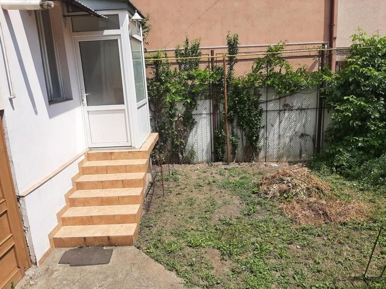 Garsonieră semidecomandată în Central