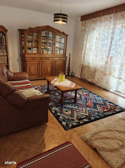 Apartament cu 2 camere decomandat în Albești