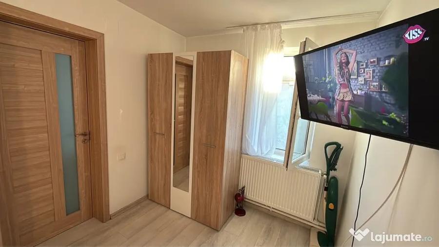 Apartament cu 3 camere decomandat în Nord