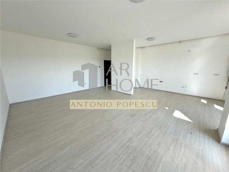 Apartament cu 3 camere decomandat în Albert