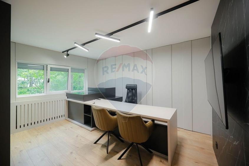 Apartament cu 2 camere decomandat în Rogerius