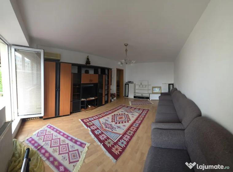 Apartament 2 camere, Bd. Chi?inau Sector 2 - 11