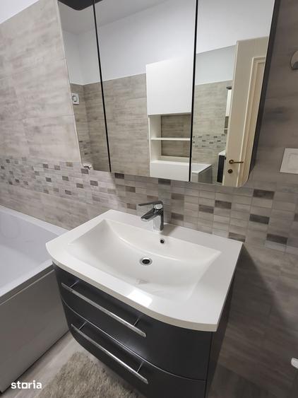 Apartament cu 3 camere, mobilat în Vest