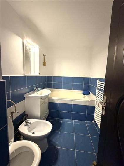 Apartament cu 2 camere decomandat în Cug