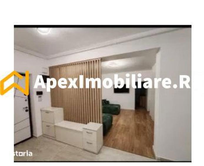 Apartament cu 3 camere decomandat, mobilat în Central