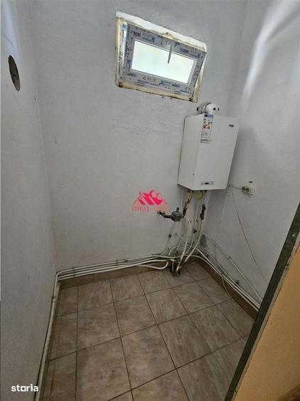 Spațiu comercial, de 122 mp, în Narcisa