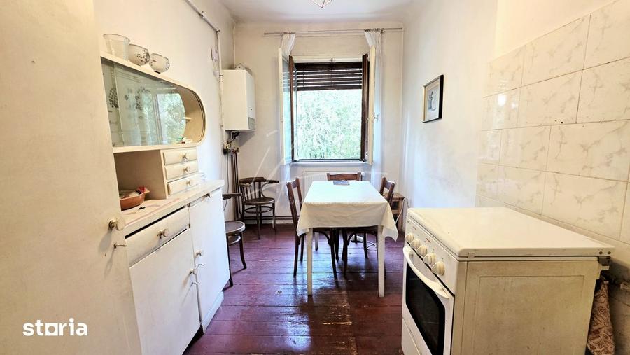 Apartament cu 3 camere decomandat, mobilat în Floreasca