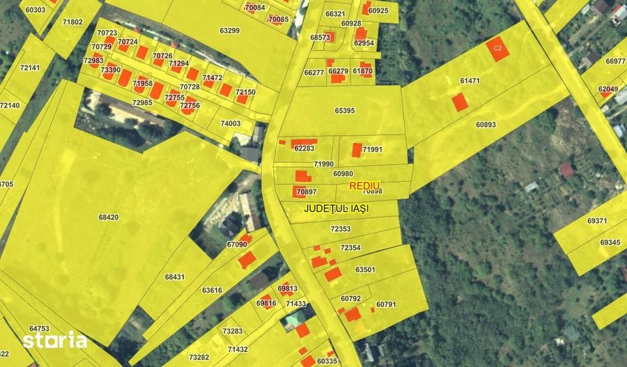 Teren de 4300 mp, în Rediu