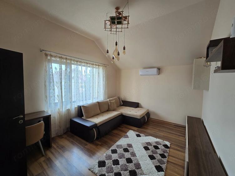 Apartament cu 2 camere semidecomandat în Dumbrăvița