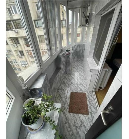 Apartament cu 3 camere decomandat în Calea Călărașilor