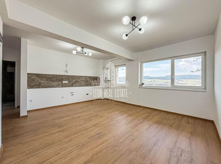 Apartament cu 3 camere semidecomandat în Baciu