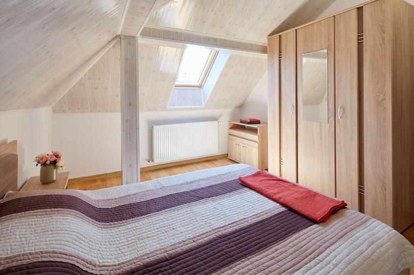 Apartament cu 2 camere decomandat în Zorilor