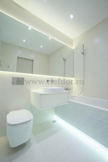 Apartament cu 4 camere decomandat, mobilat în Iancu Nicolae