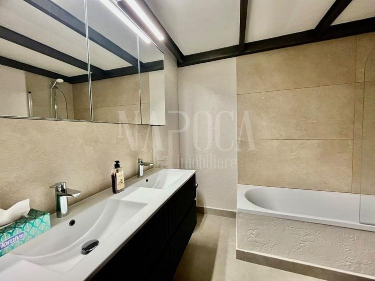 Apartament cu 3 camere semidecomandat în Central
