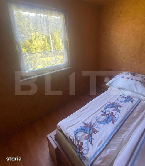 Casă cu Teren 1755 Mp în Fundu Moldovei
