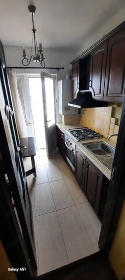 Apartament cu 2 camere decomandat în Exterior Vest