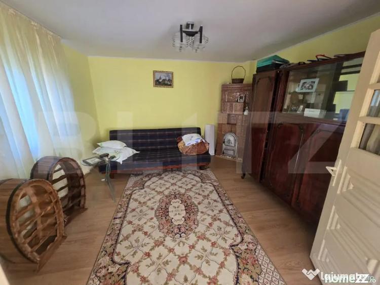 Casă cu 3 camere cu Teren 3360 Mp în Costești