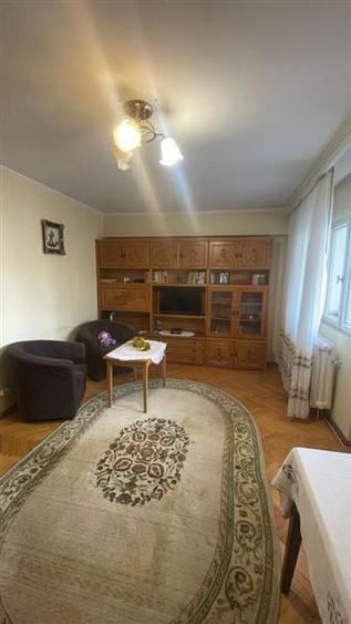 Apartament cu 2 camere decomandat în Rahova