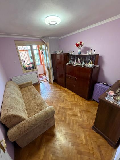Apartament cu 2 camere semidecomandat în Ultracentral