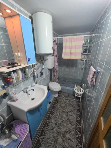 Casă cu 3 camere cu Teren 2896 Mp în Valea Brazilor