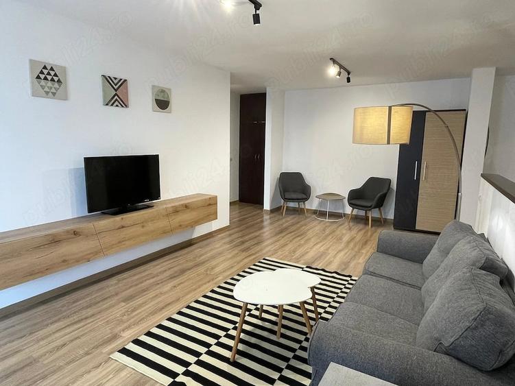 Apartament cu 2 camere nedecomandat în Semicentral