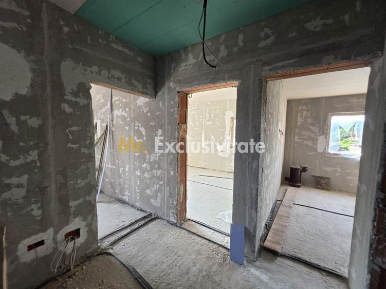 Casă cu 4 camere cu Teren 300 Mp în Găvana