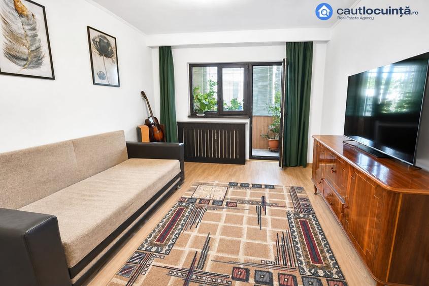 Apartament cu 3 camere decomandat, mobilat în Tineretului