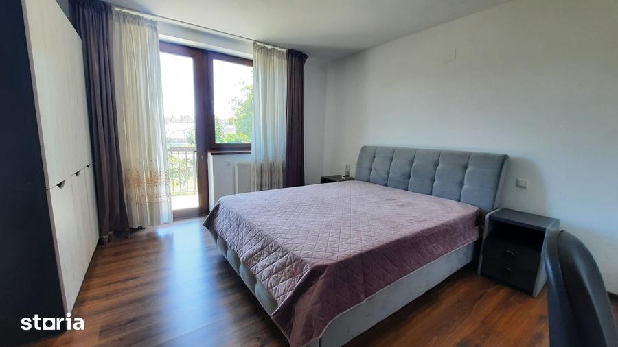 Casă cu 5 camere cu Teren 1514 Mp în Central