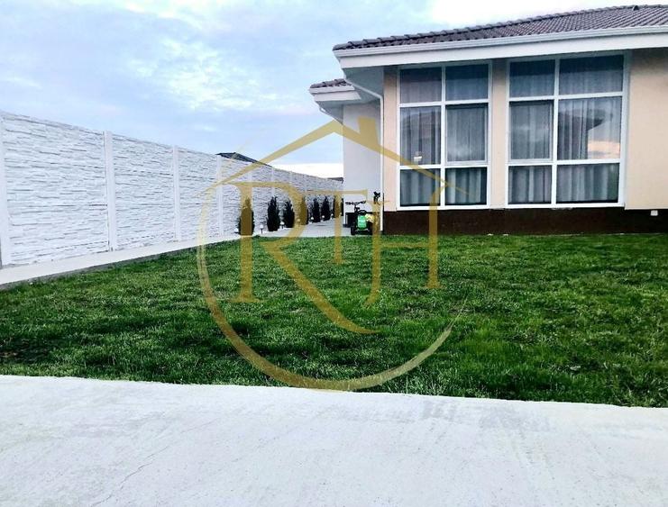 Duplex cu 3 camere cu Canalizare în Moșnița Nouă