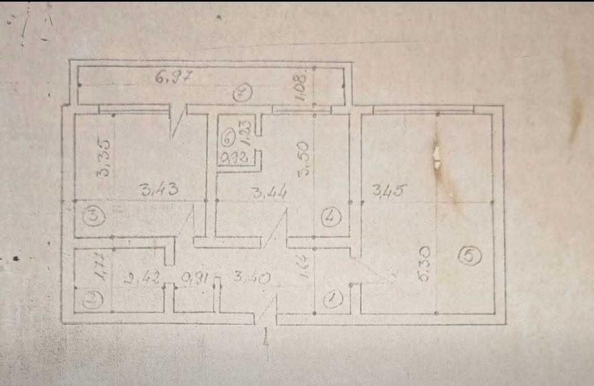 Apartament cu 2 camere decomandat în Central