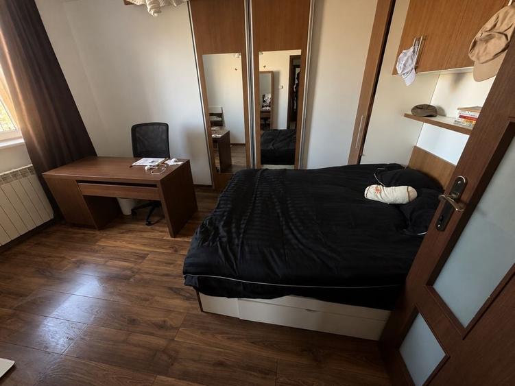 Apartament cu 3 camere decomandat în Gara de Nord