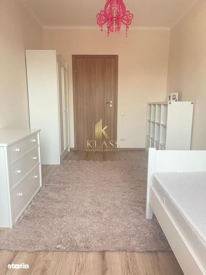 Apartament cu 3 camere în Tei