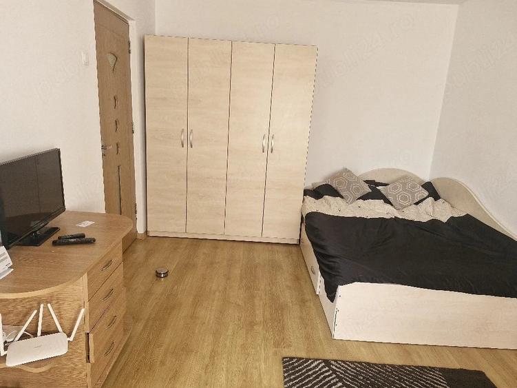 Garsonieră semidecomandată în Traian