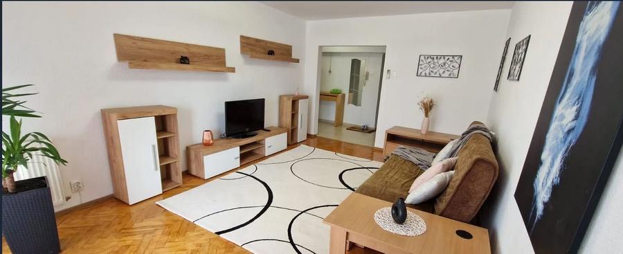 Apartament cu 2 camere semidecomandat, mobilat în Unirii — fotografia 3