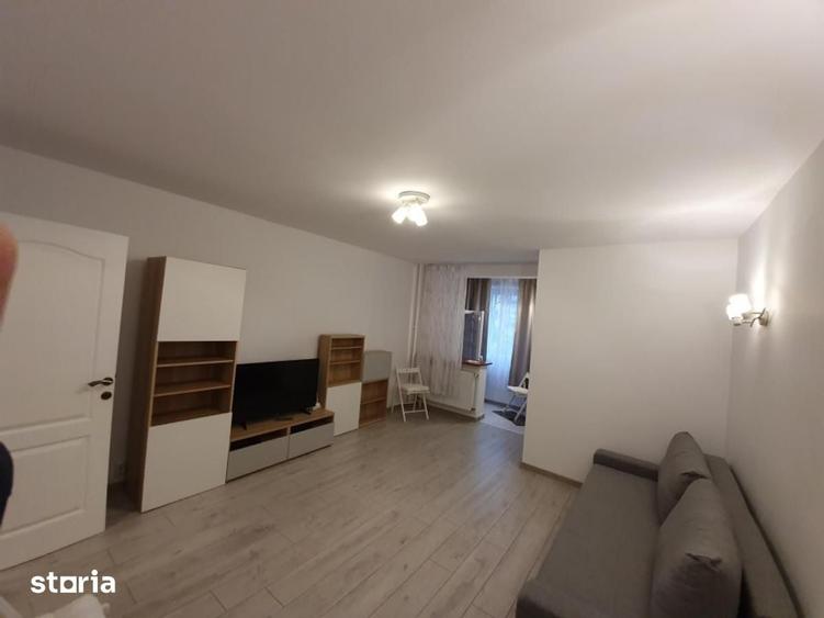 Garsonieră semidecomandată în Vatra Luminoasă