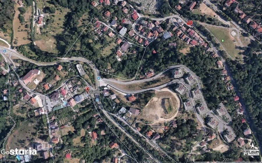 Teren de 2361 mp, în Schei