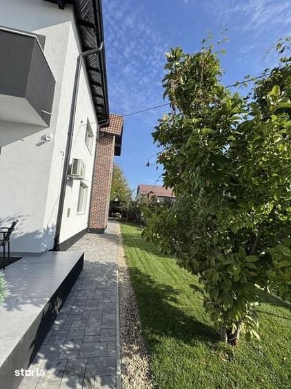 Casă cu 4 camere cu Teren 250 Mp în Mărăcineni