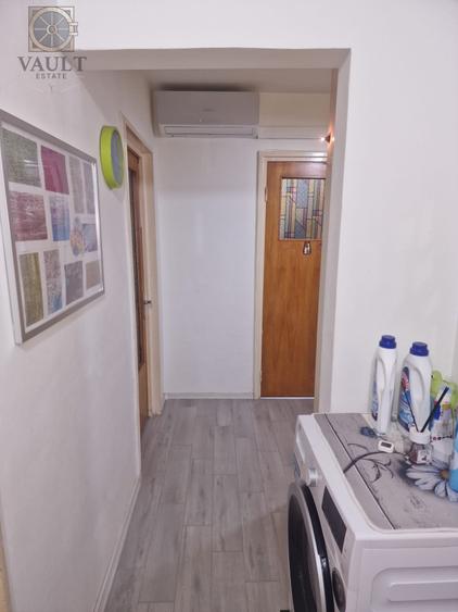 Apartament cu 3 camere decomandat, mobilat în Drumul Taberei
