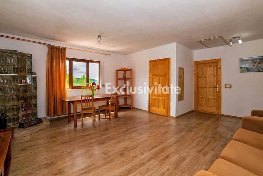 Casă cu 3 camere cu Teren 6290 Mp în Corbi