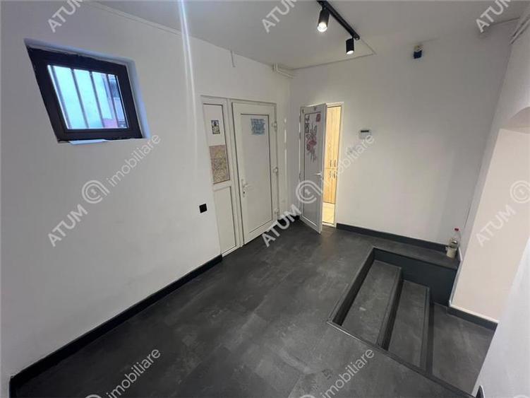 Birou, de 94 mp, în Aeroport