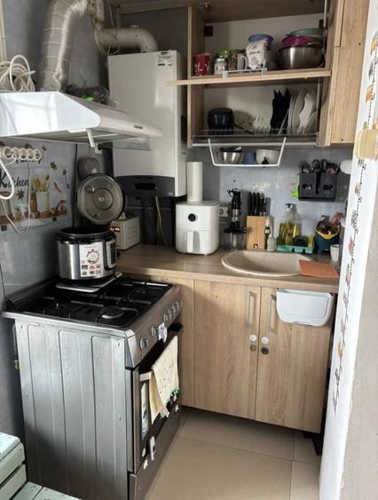 Apartament cu 2 camere nedecomandat în Eroii Revoluției