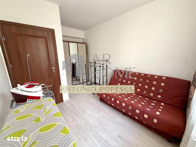 Apartament cu 3 camere decomandat în Blejoi
