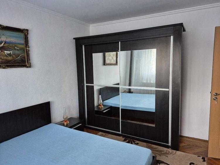 Apartament cu 4 camere decomandat în Ultracentral