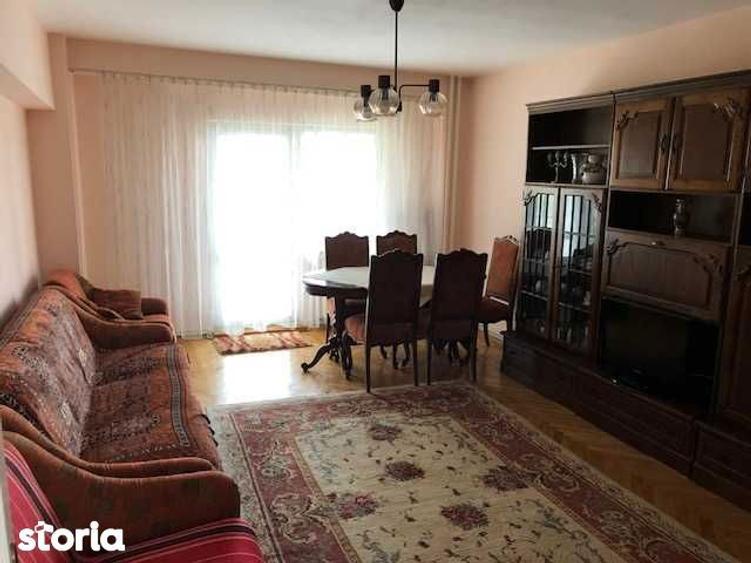 Apartament cu 3 camere în Mărăști